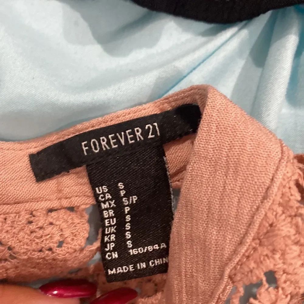 Forever 21 tops - Picture 5 of 9